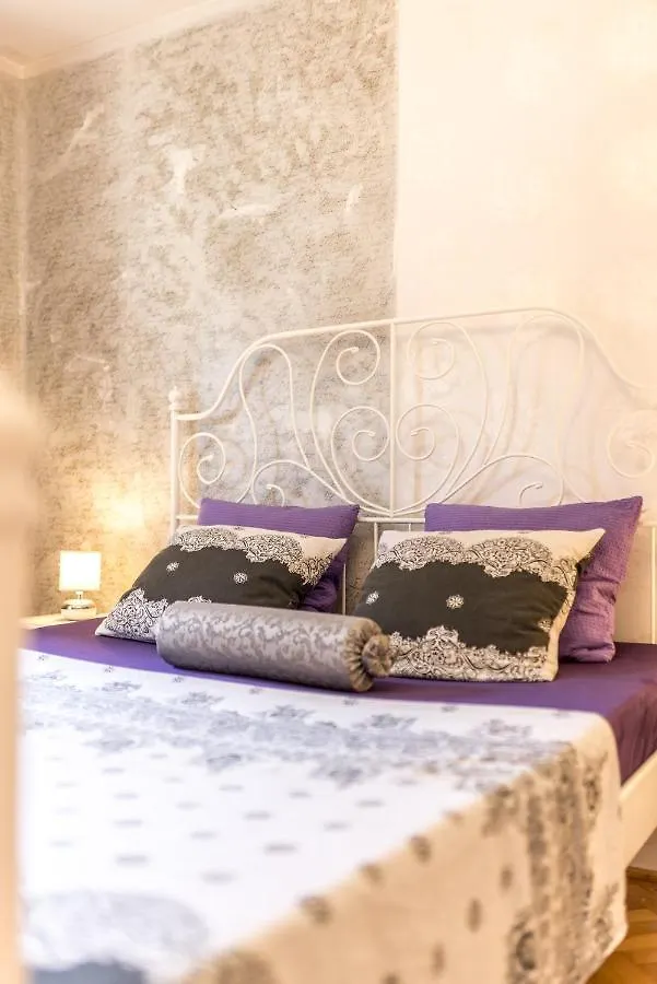 Artistic Chill Art Apartment 2+2.Centar Of Split. Horvátország